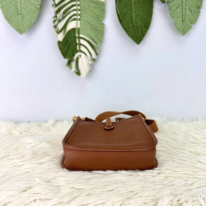 HERMES Mini Evelyne 金棕色金扣 Z Stamp 斜肩包-5