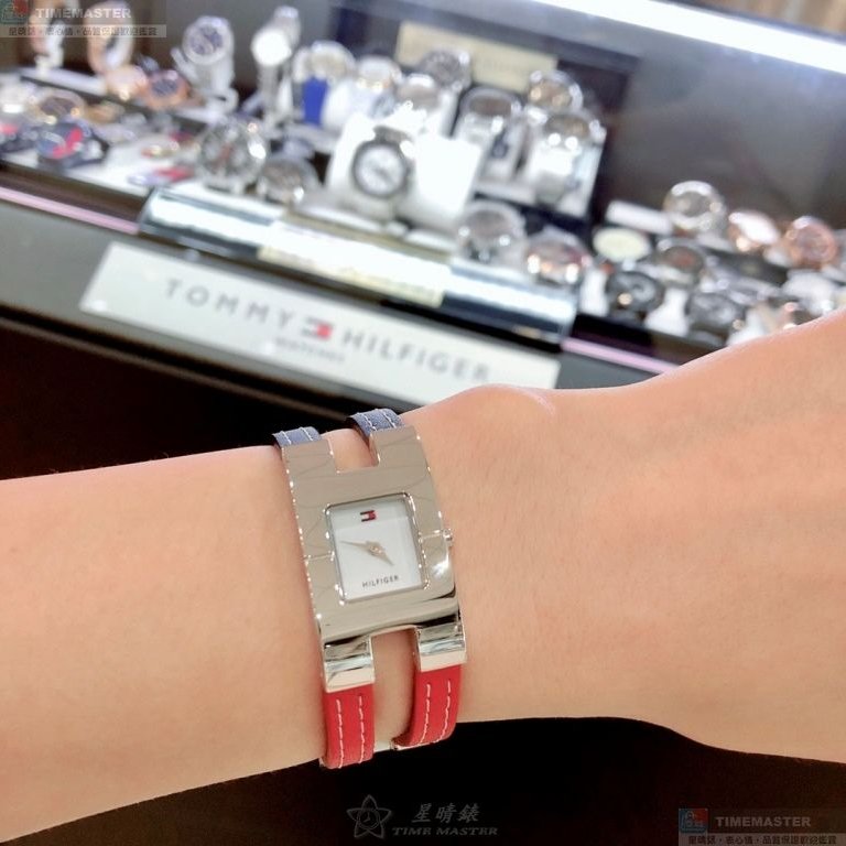 TommyHilfiger手錶,編號TH00073,20mm, 34mm銀錶殼,寶藍, 紅錶帶款-1