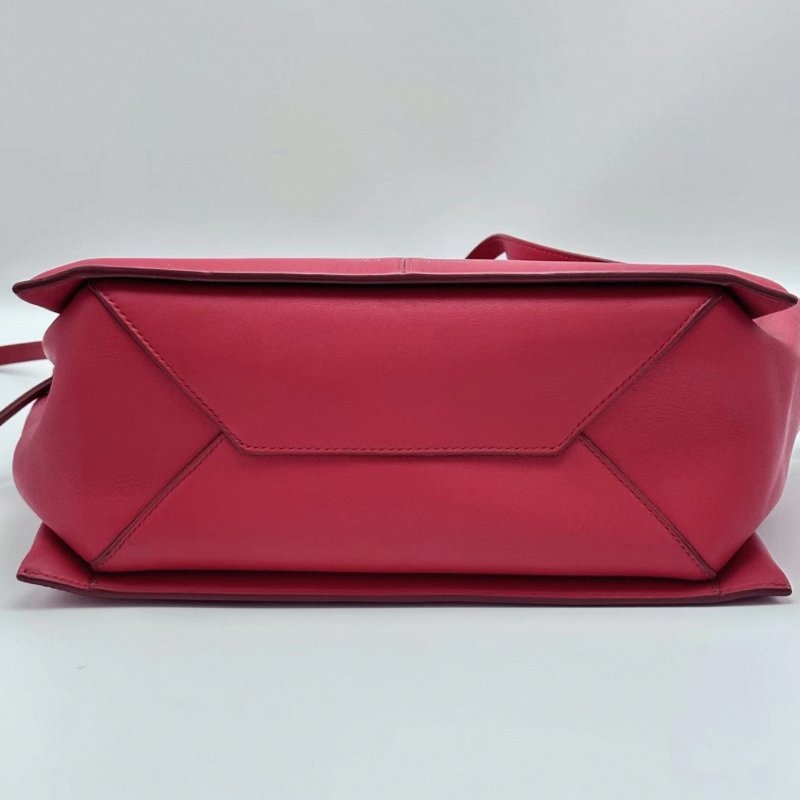 CELINE  trifold紅色金扣蝙蝠手提肩背腋下包 32*21*12 98新配件塵袋-1
