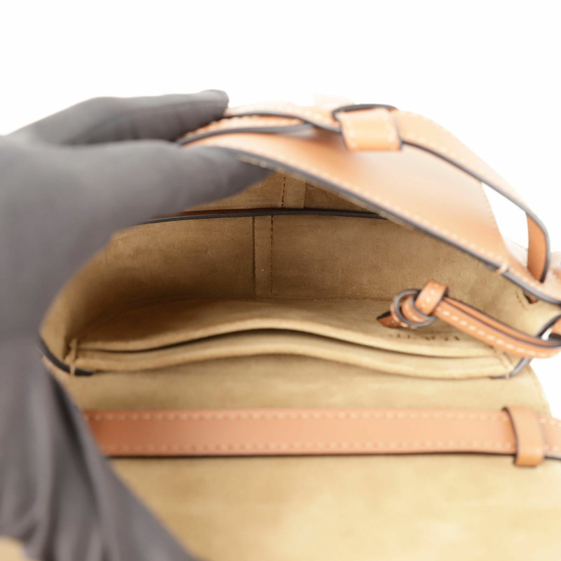 LOEWE A650N46X13 Gate 雙肩迷你斜背包-10