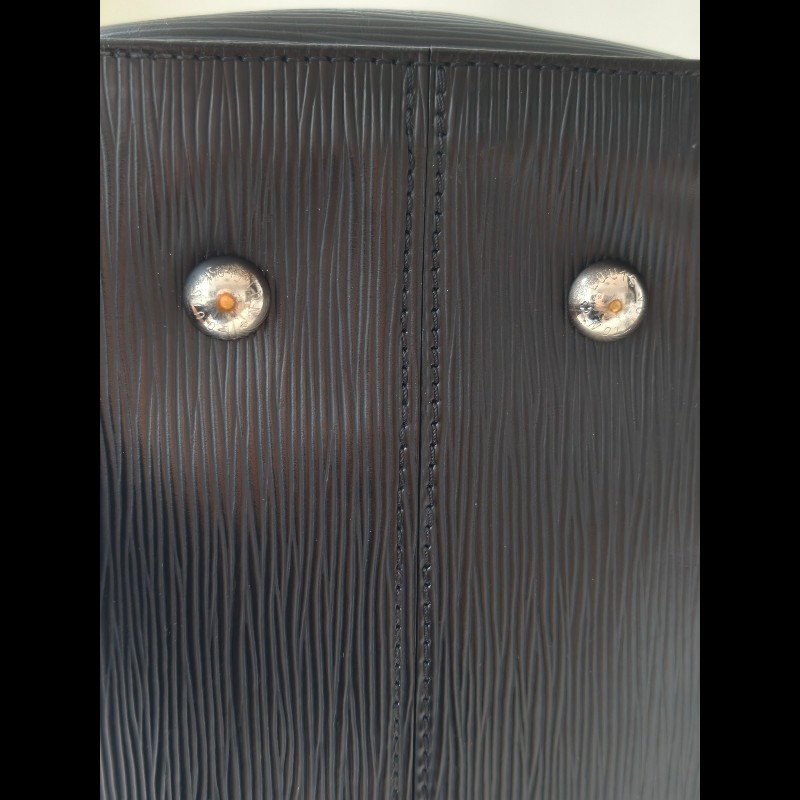 LV 路易威登 水波纹epi黑色手提包肩背包-25