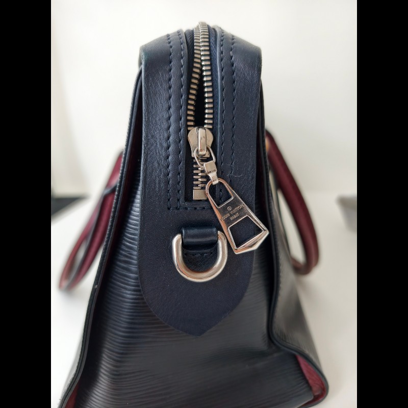 LV 路易威登 水波纹epi黑色手提包肩背包-29