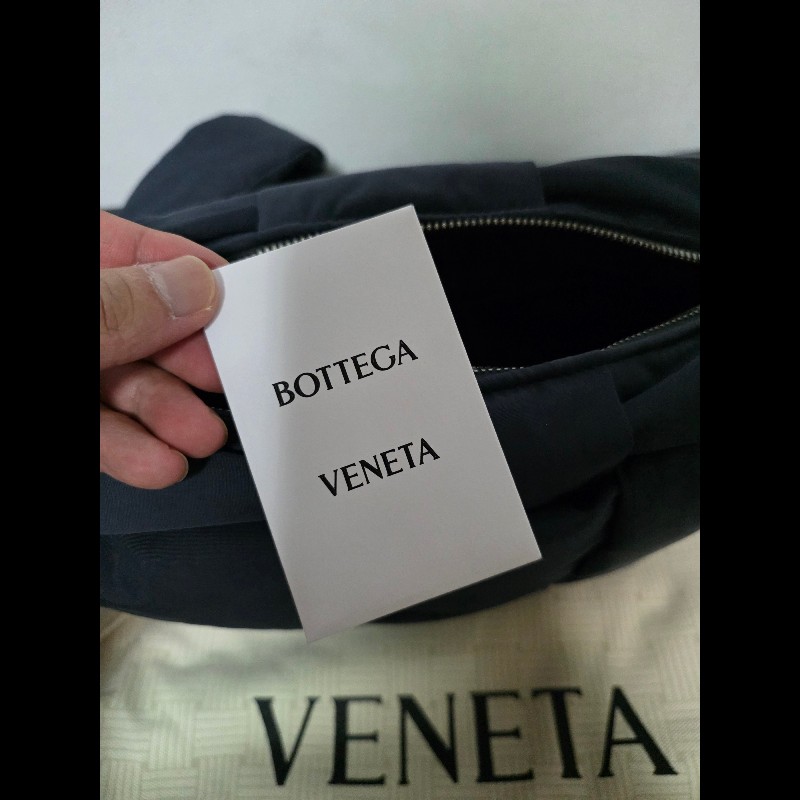 Bottega Veneta BV 拉鍊尼龍卡帶包 6格 深藍色-7