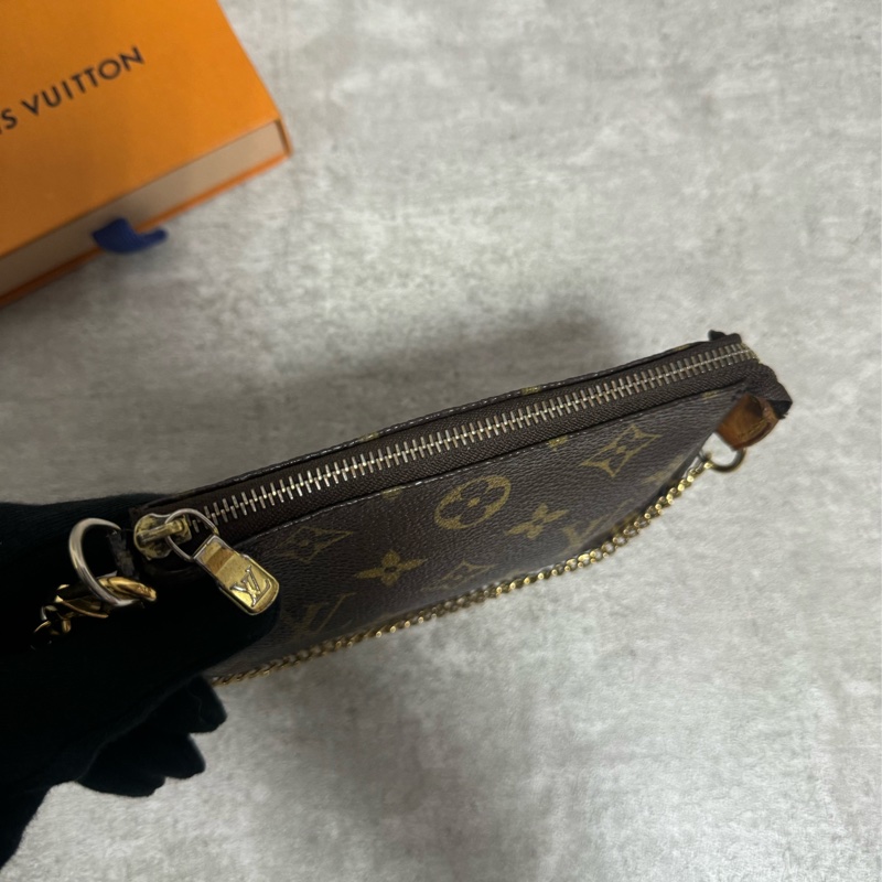 正品 Lv M58009經典麻將包 小款-7