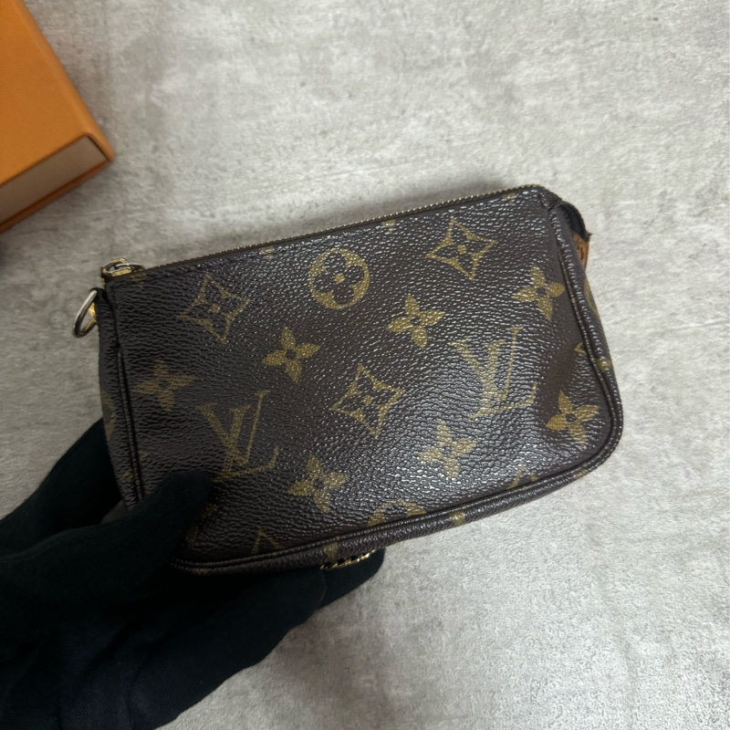 正品 Lv M58009經典麻將包 小款-14