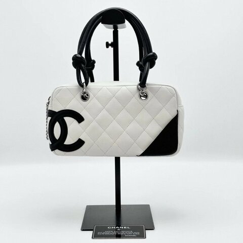 CHANEL 黑白熊貓康鵬mini枕頭包 21*11*9 98新配件保卡塵袋