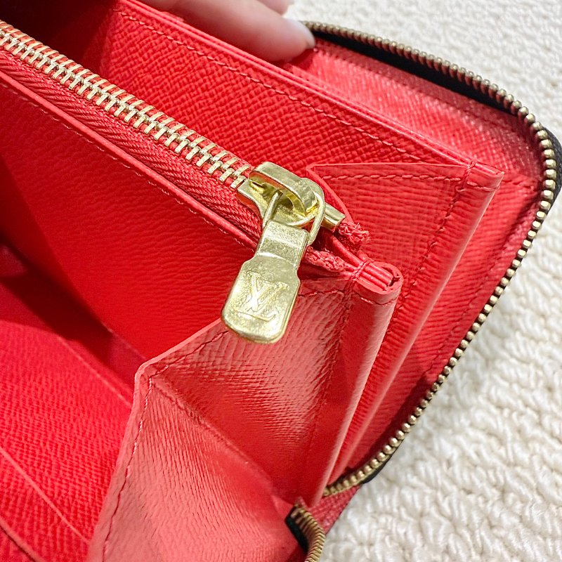 Louis Vuitton - 塗鴉渡輪zippy長夾-12