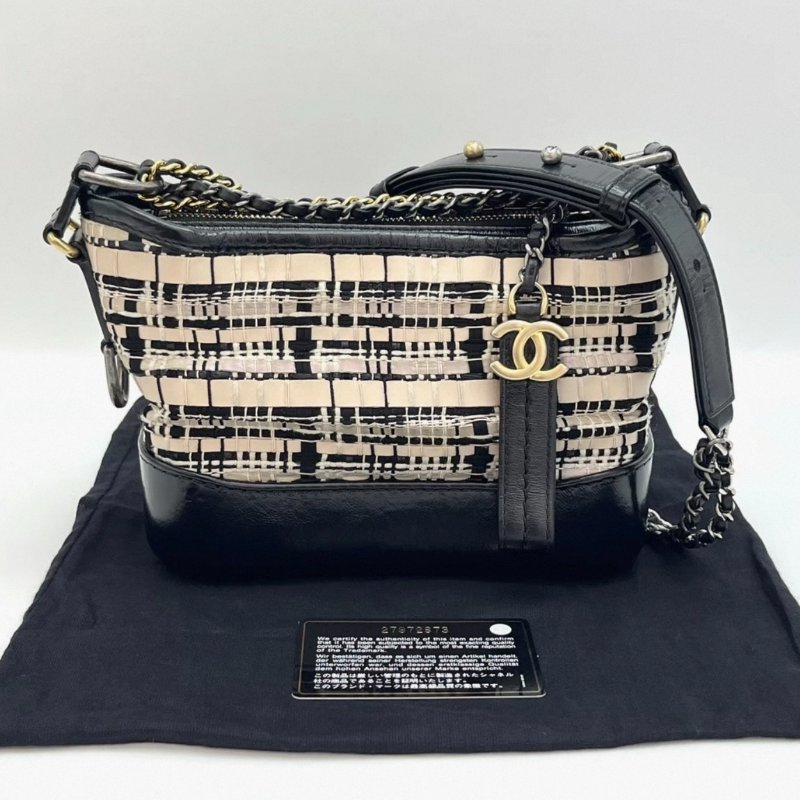 CHANEL 拼色流浪小號肩背斜背包20*15*8 98新配件塵袋保卡-0