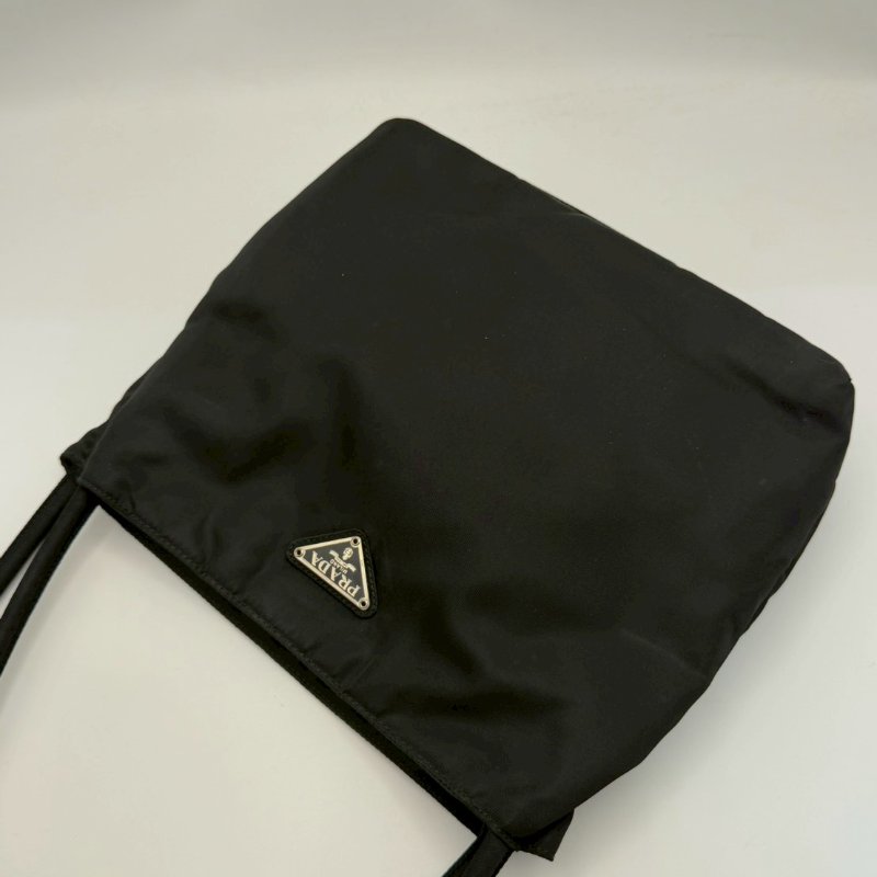 Prada尼龍托特包-10