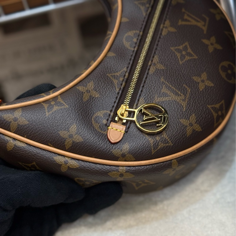 (台灣購證🇹🇼）Lv 月亮包🌛最新晶片款-9