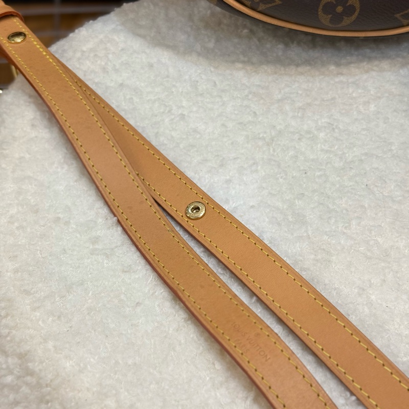 (台灣購證🇹🇼）Lv 月亮包🌛最新晶片款-23