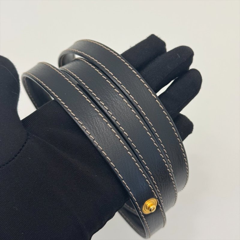 𝐋𝐎𝐄𝐖𝐄黑金蛇骨𝐊𝐄𝐋𝐋𝐘-17