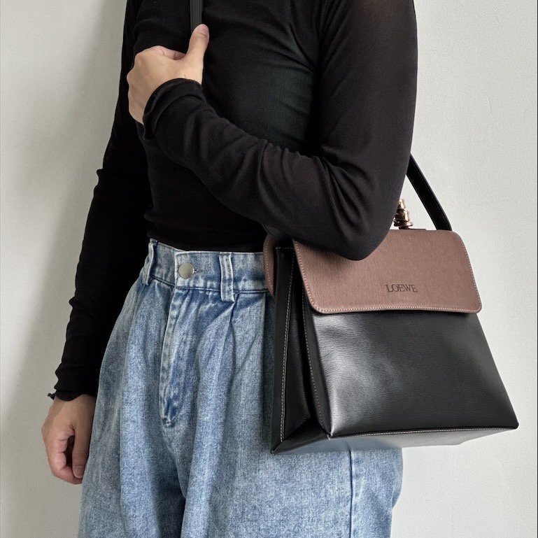 𝐋𝐎𝐄𝐖𝐄黑金蛇骨𝐊𝐄𝐋𝐋𝐘-2