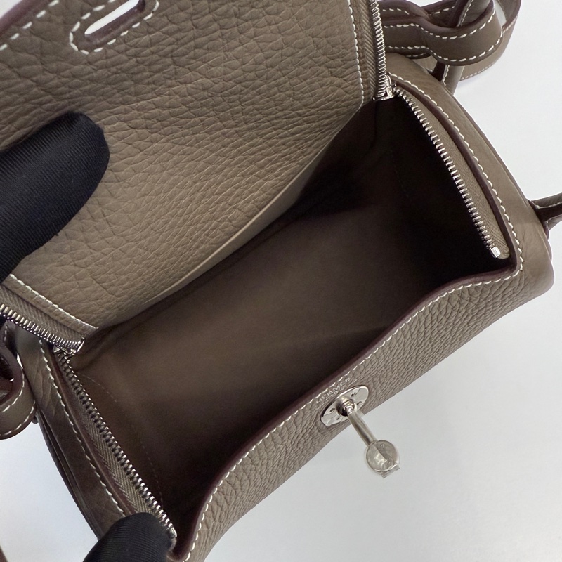 Hermes mini Lindy 二代 大象灰 銀釦-17