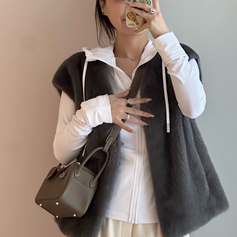 Hermes mini Lindy 二代 大象灰 銀釦-3