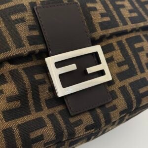 𝐅𝐄𝐍𝐃𝐈棕老花銀釦大法棍-14