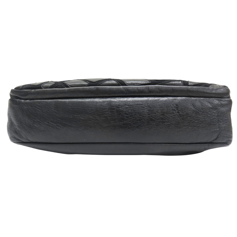 黑色 羊皮 肩背包 金釦【CHANEL 香奈兒】-3