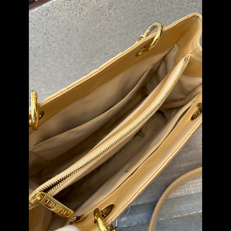 Chanel GST中號 米色金扣荔枝紋 肩背包-5