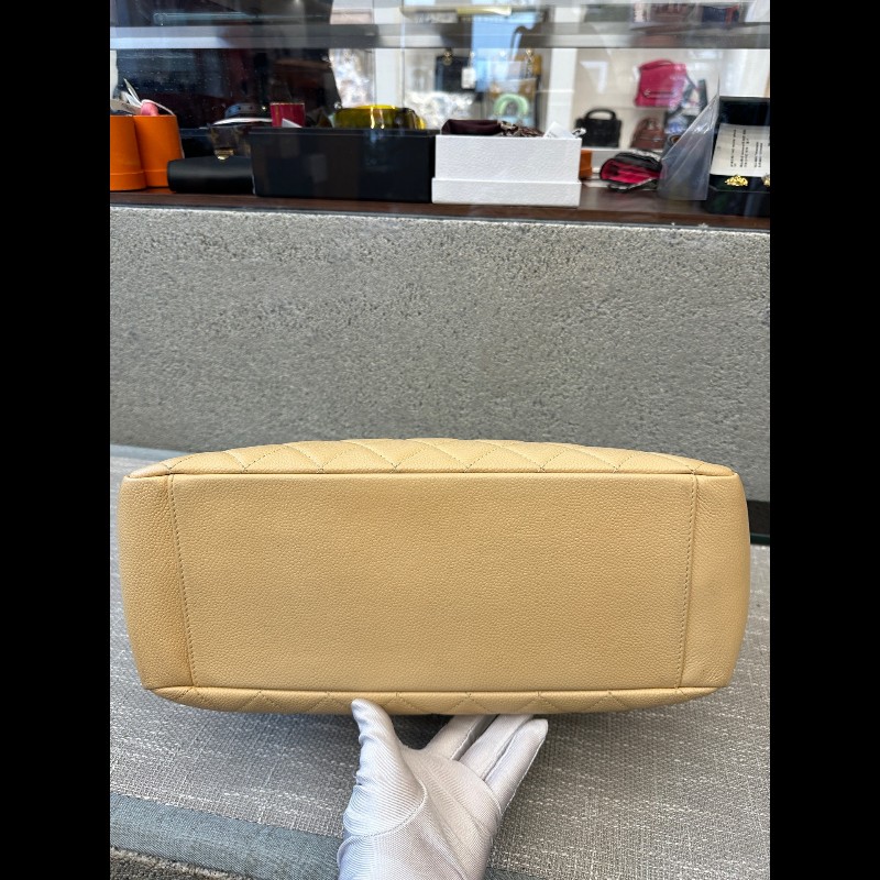 Chanel GST中號 米色金扣荔枝紋 肩背包-8