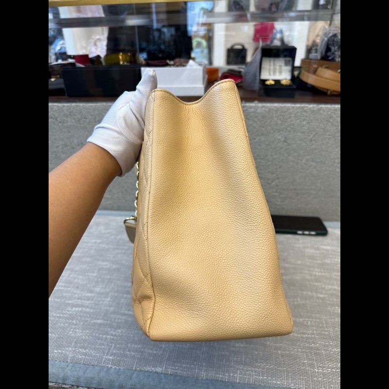 Chanel GST中號 米色金扣荔枝紋 肩背包-10