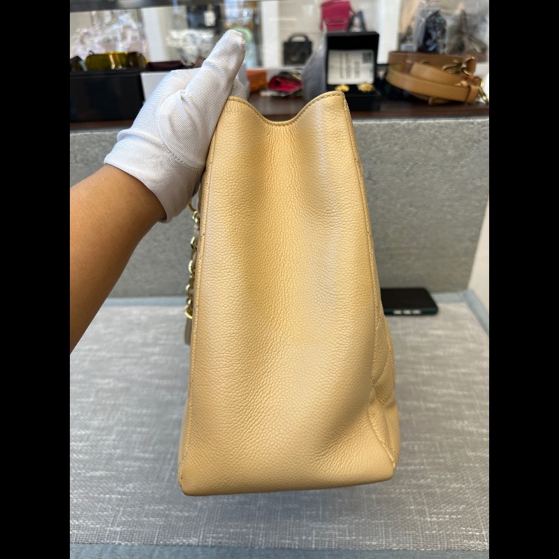 Chanel GST中號 米色金扣荔枝紋 肩背包-14