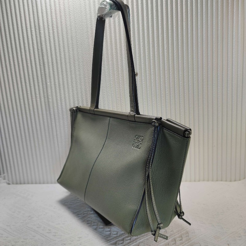 LOEWE Cushion Tote托特包 肩背包-2