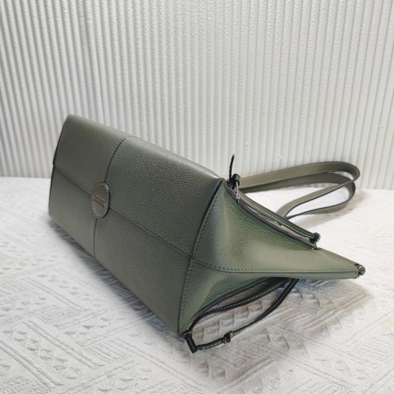 LOEWE Cushion Tote托特包 肩背包-5