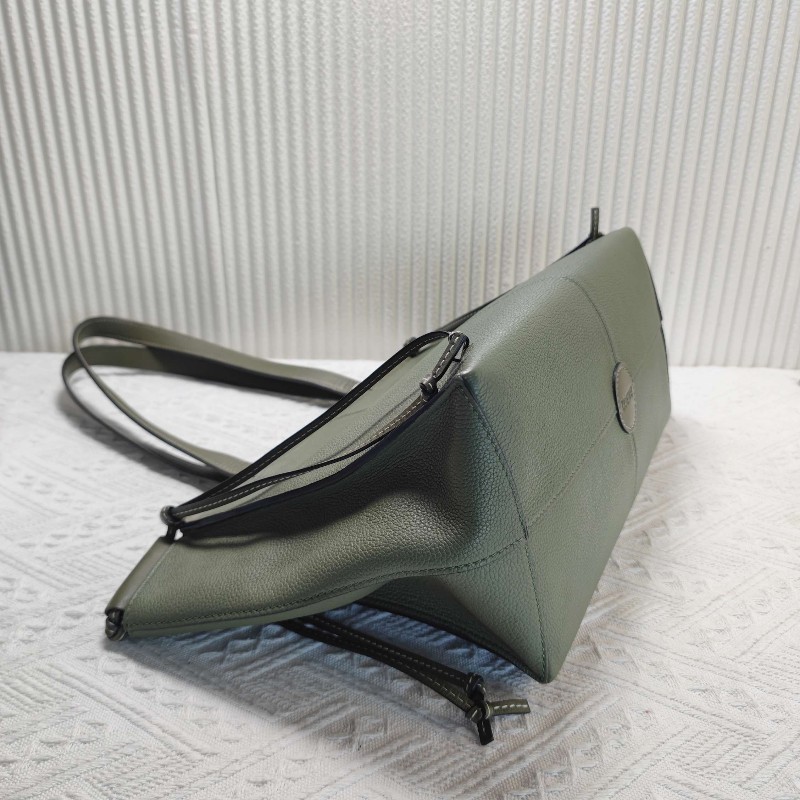 LOEWE Cushion Tote托特包 肩背包-6