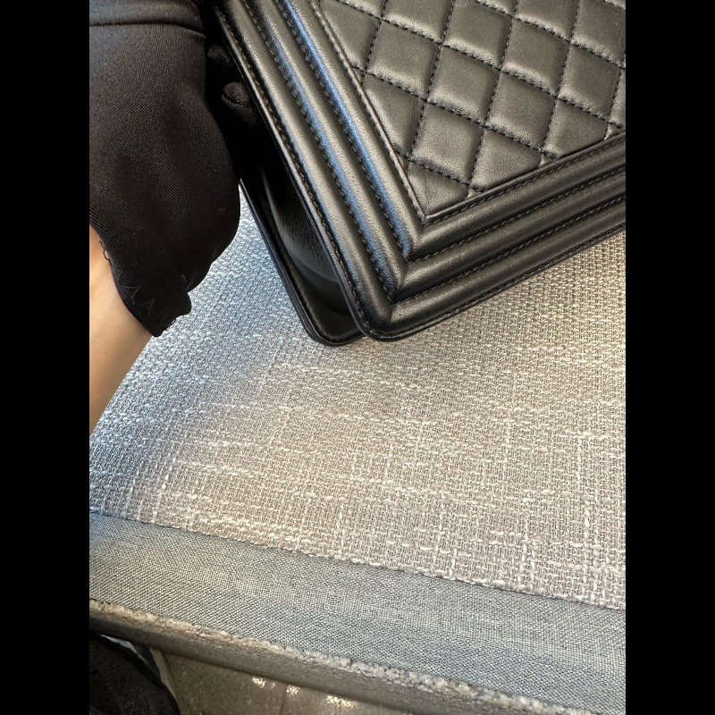 Chanel leboy中號25cm 黑銀羊皮 肩背包-13