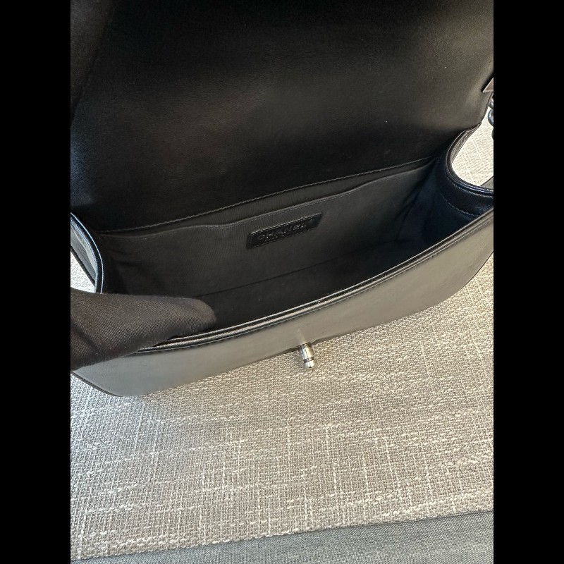 Chanel leboy中號25cm 黑銀羊皮 肩背包-18