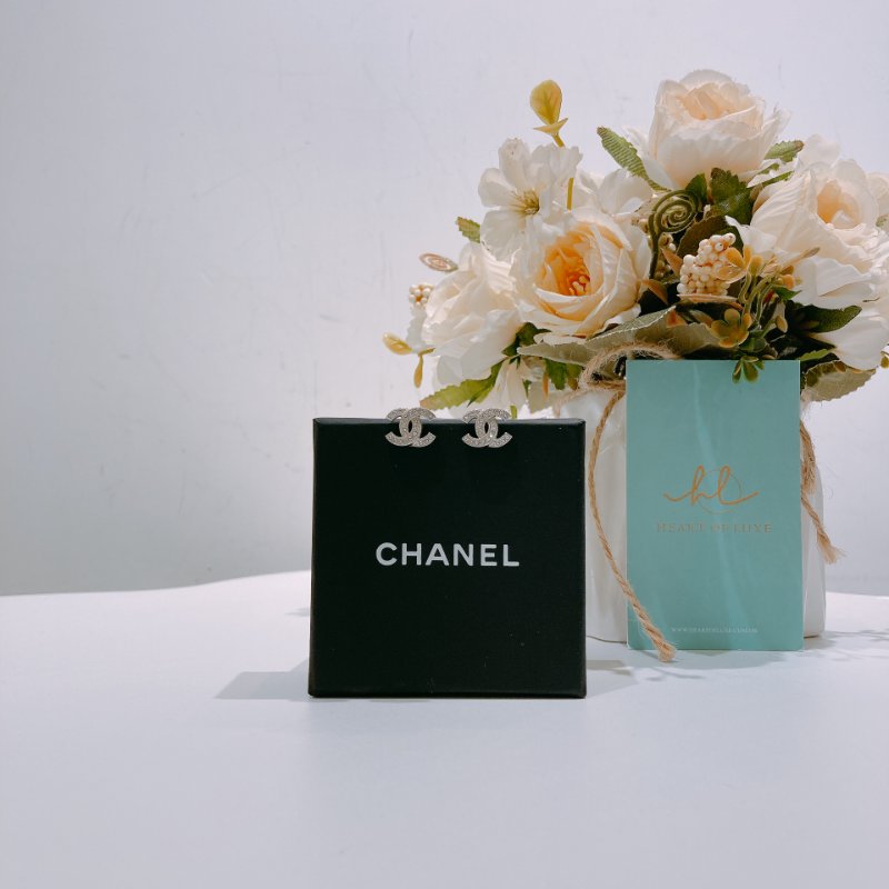 TW4545 Chanel 香奈兒經典小cc 1.2cm銀色水鑽耳環 Classic CC Logo Earrings Silver 1.2cm-6