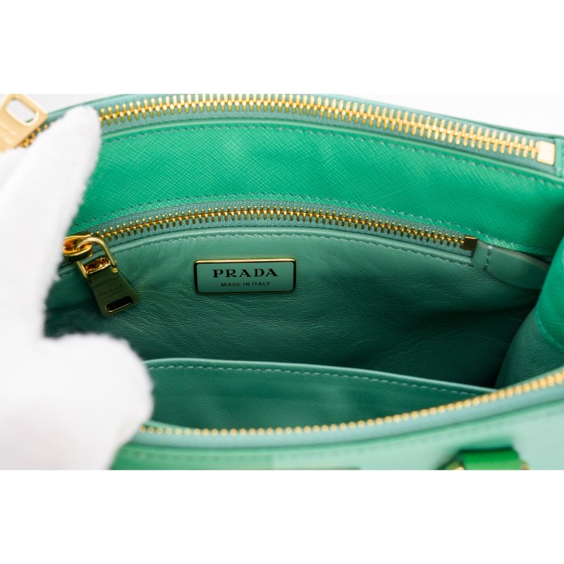 Prada小型Galleria2023年限量版殺手包-6
