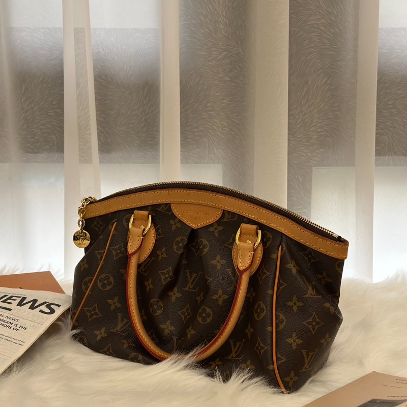 LOUIS VUITTON Tivoli 餃子包 - PM-3