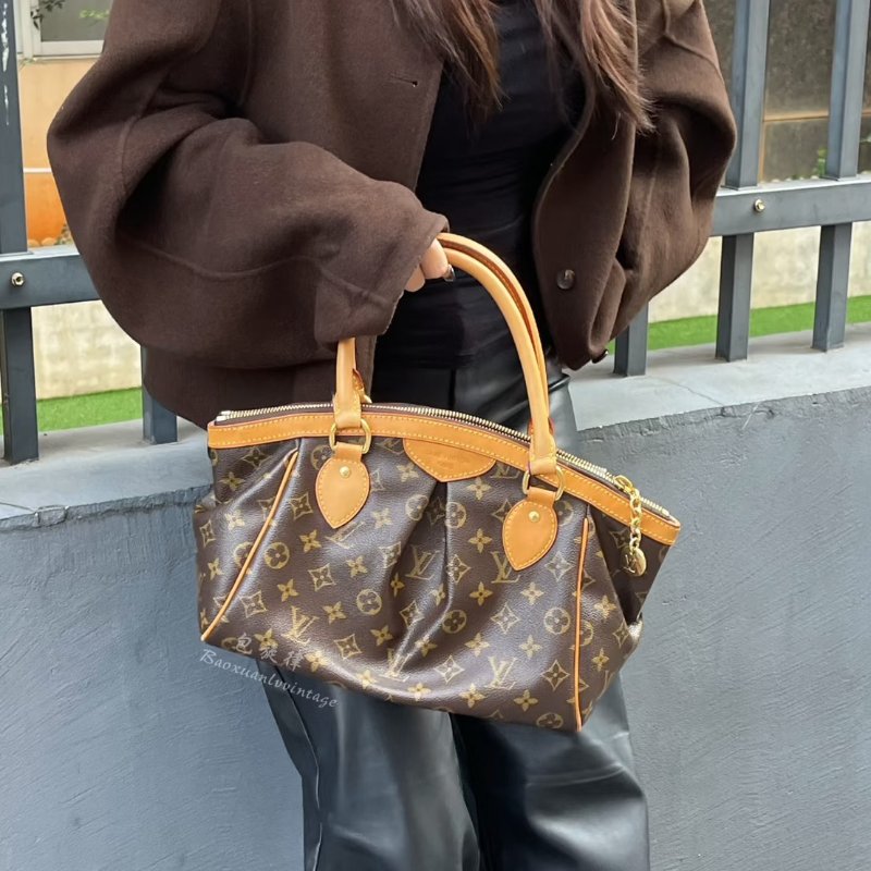 LOUIS VUITTON Tivoli 餃子包 - PM-8