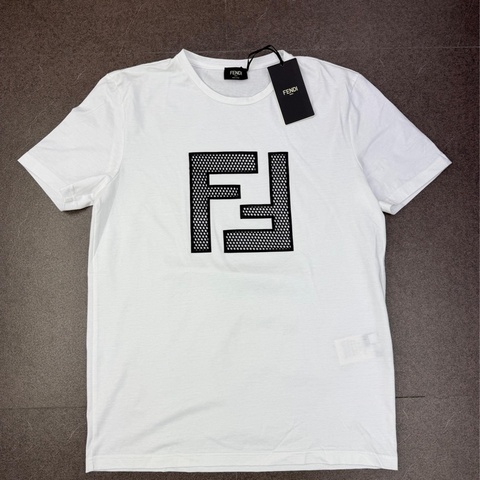 FENDI 白色t 恤