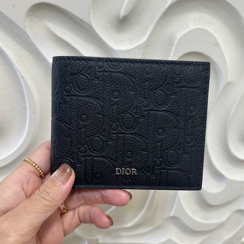 Dior 黑牛皮壓紋8卡對開短夾