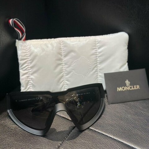 💎Han's house精品服飾💎 MONCLER 墨鏡 太陽眼鏡 無度數 現貨 原價12100
