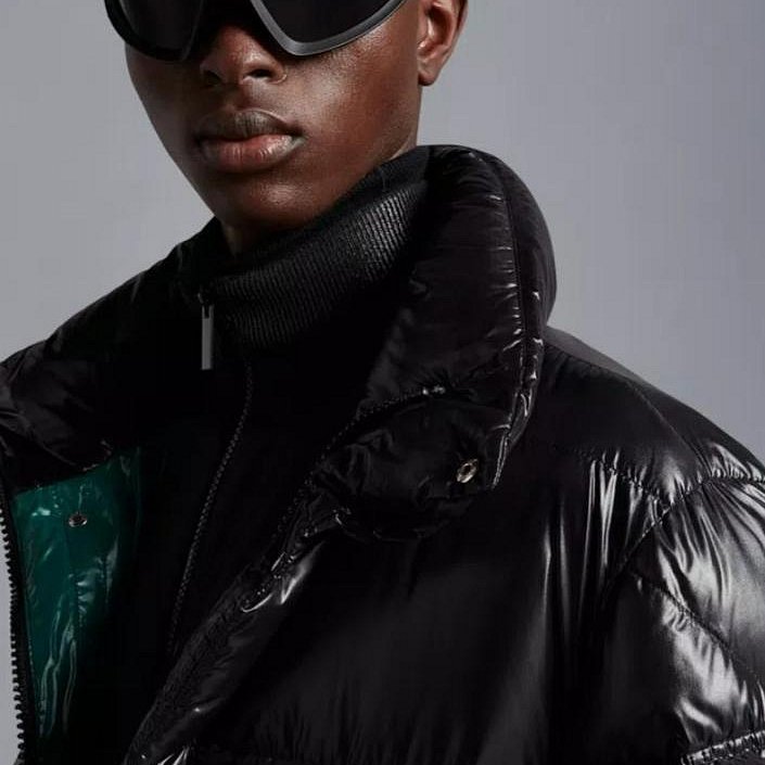 💎Han's house精品服飾💎 MONCLER 墨鏡 太陽眼鏡 無度數 現貨 原價12100-1