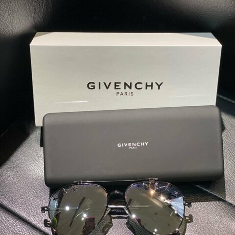 💎Han's house精品服飾💎givenchy 紀梵希星星 墨鏡 太陽眼鏡