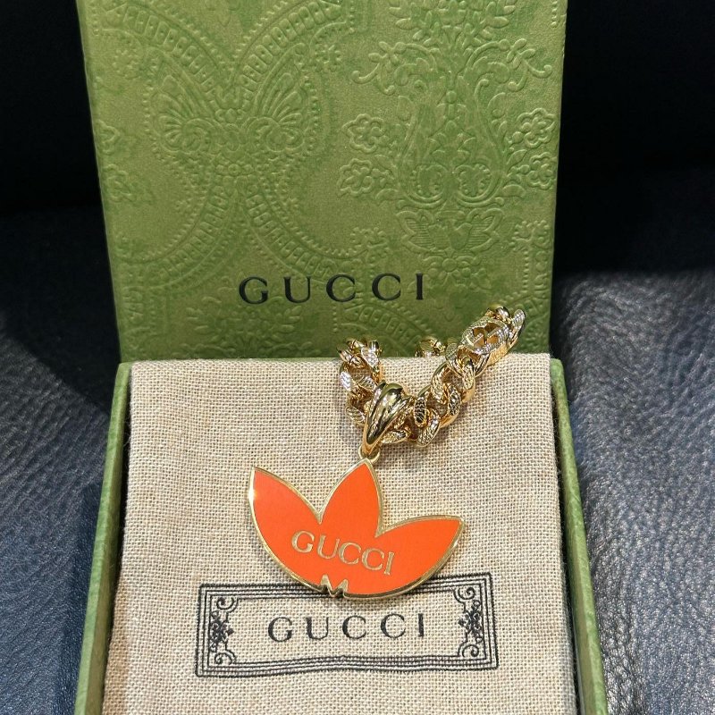 💎Han's house精品服飾💎 GUCCI 古馳 項鍊 聯名 adidas 愛迪達 義大利製 現貨 原價51200-3