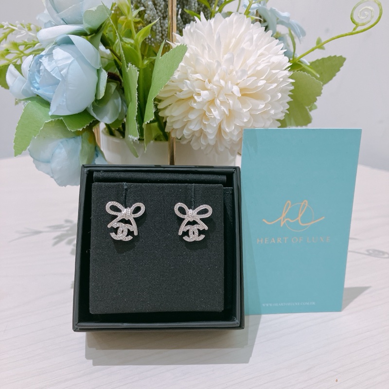 TK1881 Chanel 香奈兒銀色蝴蝶結雙C Logo 耳環25K Bow Earrings Silver-7