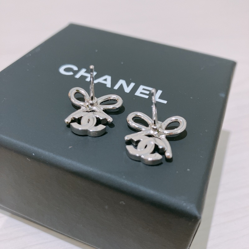 TK1881 Chanel 香奈兒銀色蝴蝶結雙C Logo 耳環25K Bow Earrings Silver-9