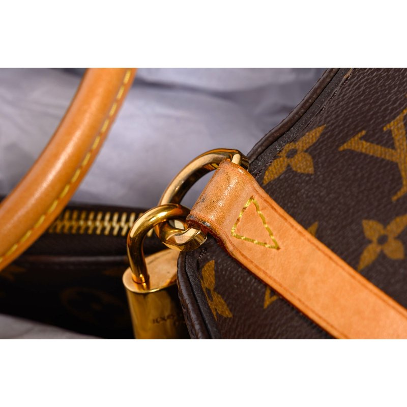 LV路易威登老花蒙田Montaigne中號手提包-8