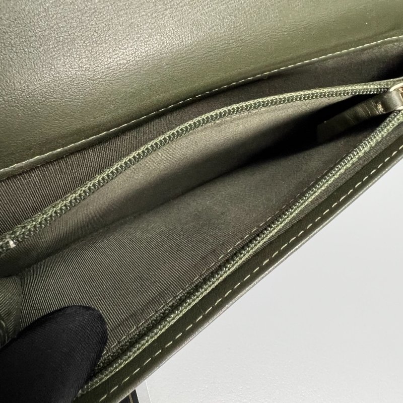 CHANEL BOY 黑拚綠對開長夾 22開-4