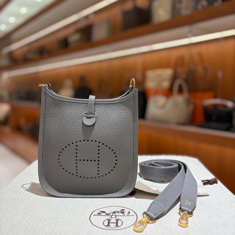 【現貨｜快速出貨】Hermès 愛馬仕 Evelyne 16 TPM 灰色金釦｜U刻2022年｜附盒附塵袋｜小號斜背包-0