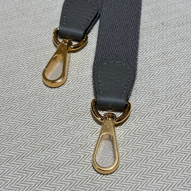【現貨｜快速出貨】Hermès 愛馬仕 Evelyne 16 TPM 灰色金釦｜U刻2022年｜附盒附塵袋｜小號斜背包-11