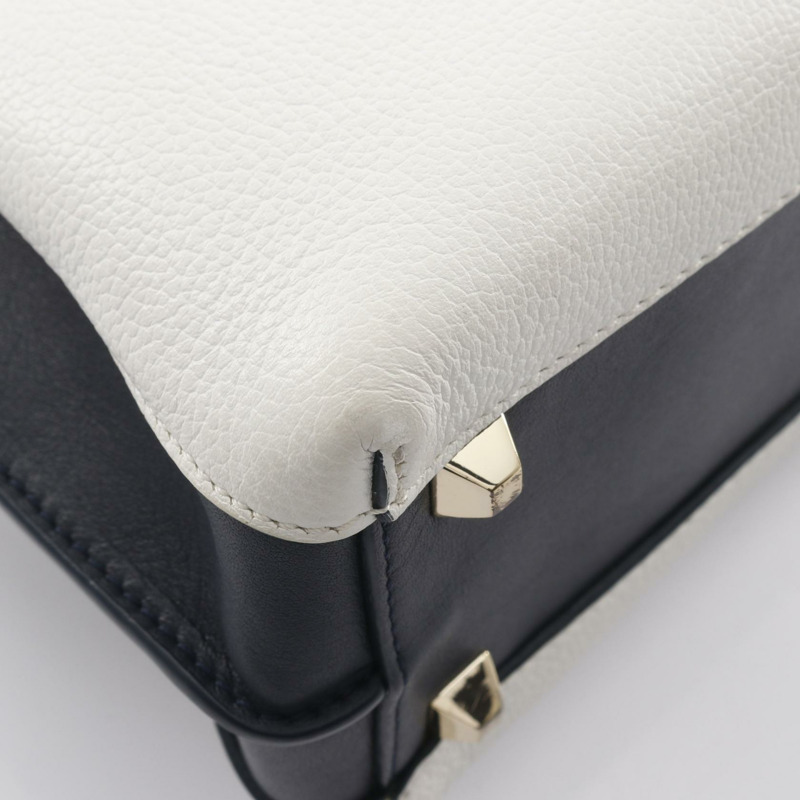 MCM MILLA 斜背單肩手提包，白色/海軍藍皮革，二手女款-6