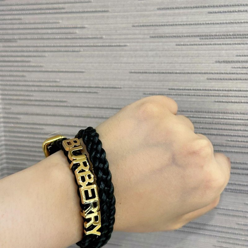 💎Han's house精品服飾💎BURBERRY 手環 手鏈 現貨 原價11300-5