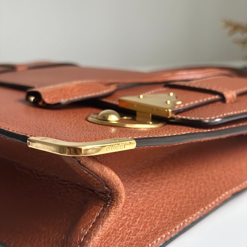 𝐆𝐔𝐂𝐂𝐈焦糖色金邊醫生包-11