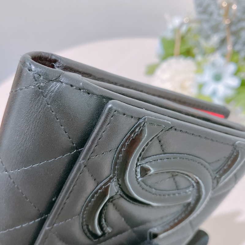 TK1883 Chanel 香奈兒大CC Logo小牛皮短皮夾 Cambon Calfskin Black Wallet-17